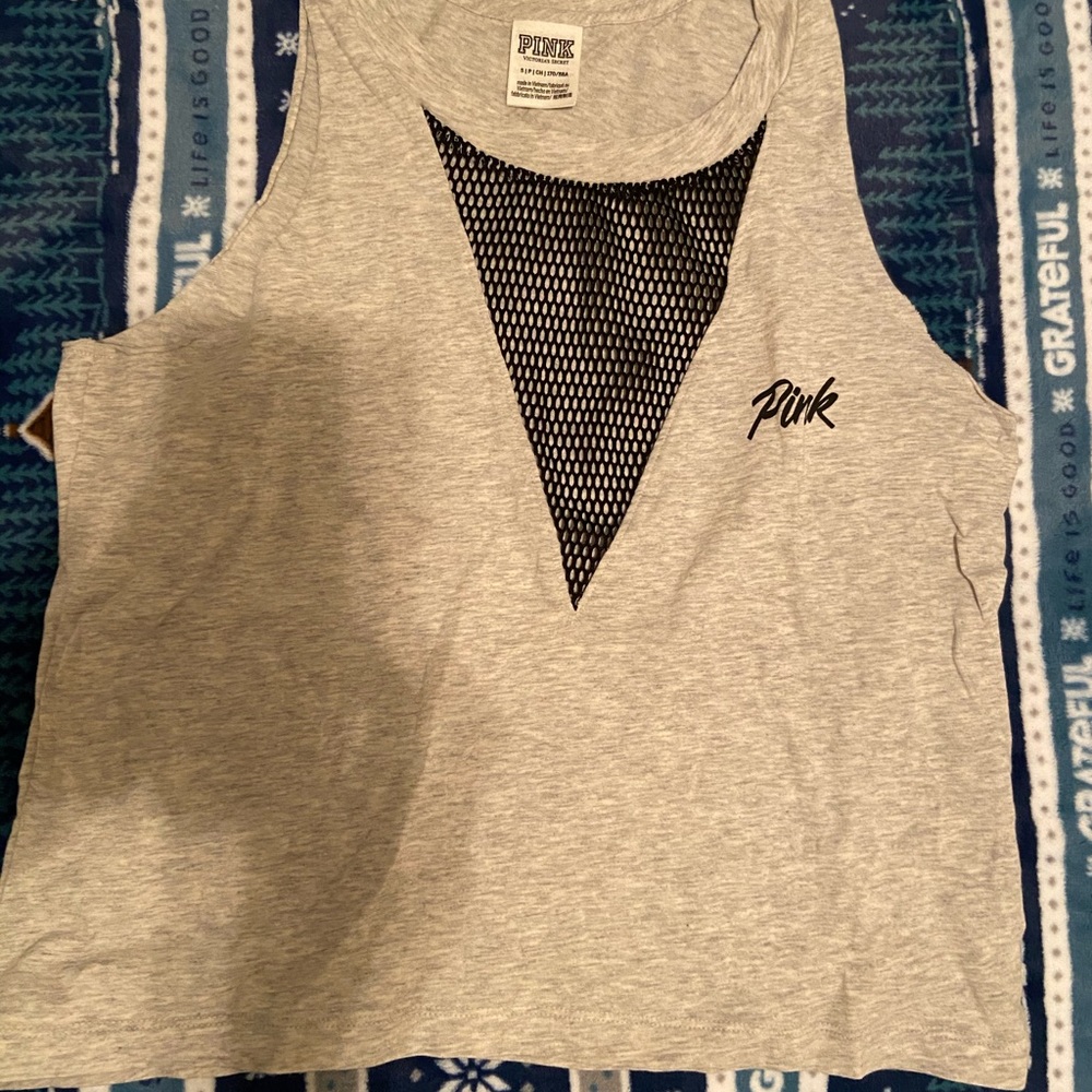 Cropped Mesh tank top